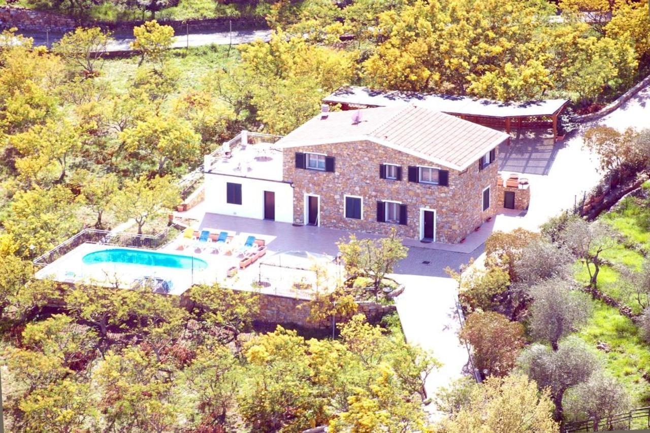 Agriturismo Le Mimose Imperia Exterior foto