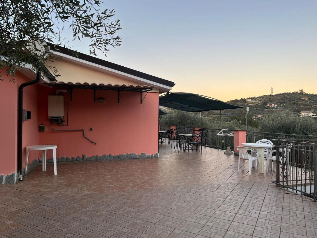 Agriturismo Le Mimose Imperia Exterior foto